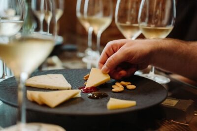 Madrid Evening Tapas and Wine Guided Tour - La Osita: vermouth-on-tap and the porrón moment
