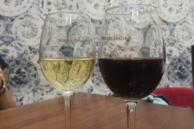 Madrid Food Tour: Tapas, Drinks and Delights with a Local - Plaza Mayor for bocadillo de calamares: street food with a big-city backdrop