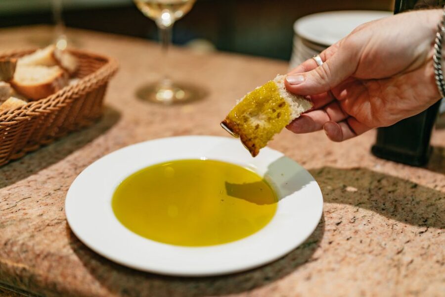 Madrid: Food & Wine Tour with 10 Tapas & 4 Drinks Included - Stop 2: the neighborhood bar that teaches you local ordering habits