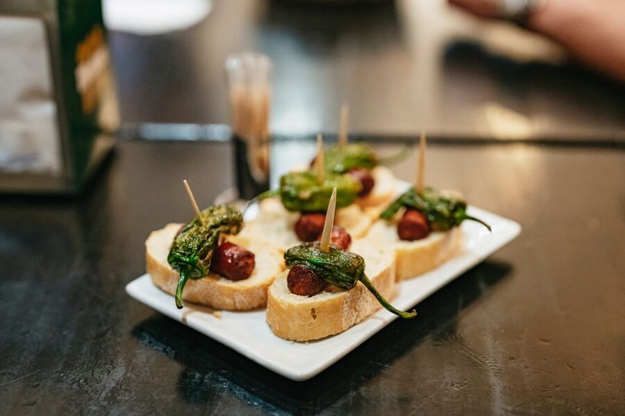 Madrid: Food & Wine Tour with 10 Tapas & 4 Drinks Included - Meeting point near Alonso Cano (so you start stress-free)