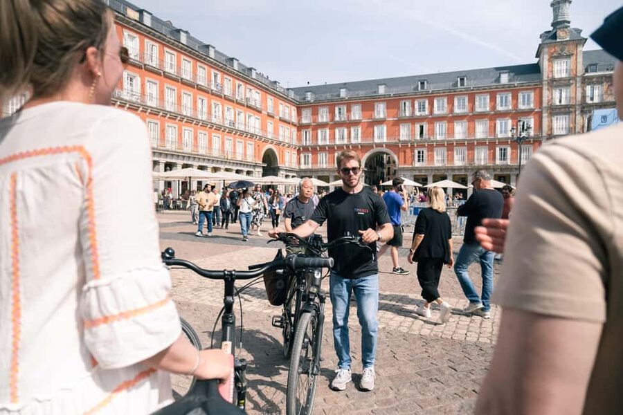 Madrid: Highlights Bike Tour with Optional E-Bike or Tapas - Puerta del Sol Finish and Optional Tapas: 3 Pinchos Plus a Drink