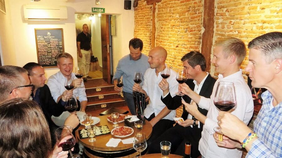 Madrid: Iberico Ham and Spanish Wine Small-Group Food Tour - How to shop for ham after the tour (and not get lost)
