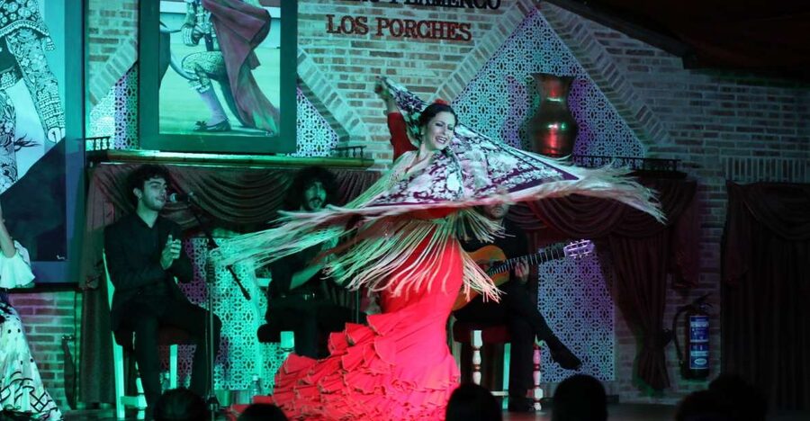 Madrid: Los Porches Flamenco Show with Tapas and Wine Ticket - The Venue Layout: Why Three Stages and Three Environments Matter