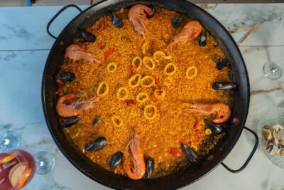 Madrid: Paella and Sangria Workshop with Tapas - Cooking your paella: how the choice changes the whole experience