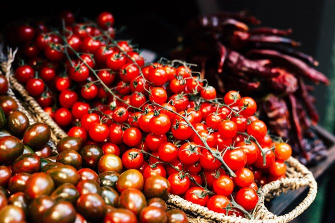Madrid Private Food Walking Tour with 6 or 10 Tastings - Alcohol, drink needs, and the best way to avoid surprises