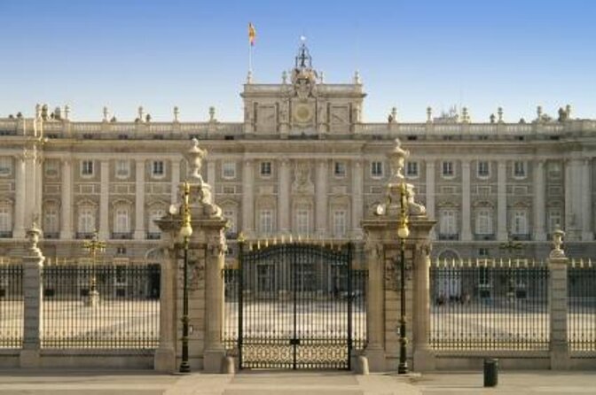 Madrid: Royal Palace Expert Guided Tour with Optional Tapas - Key takeaways before you go