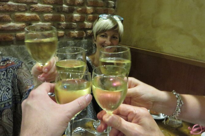 Madrid Small Group Tapas Tour at 4 Venues -Lunch or Dinner - Where you start and where you end (and how not to get lost)