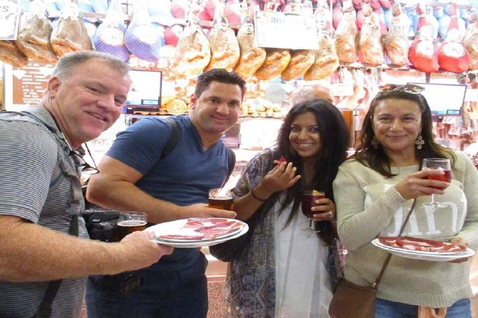 Madrid Tapas & Drinks: A Small Group Culinary Adventure - Bar hopping with a small group: how it changes the experience