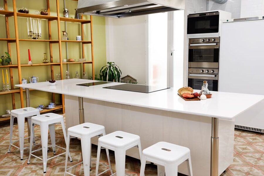 Madrid: Tapas & Paella Cooking Class with Expert Chef - What Chef Lola teaches that actually helps you cook later