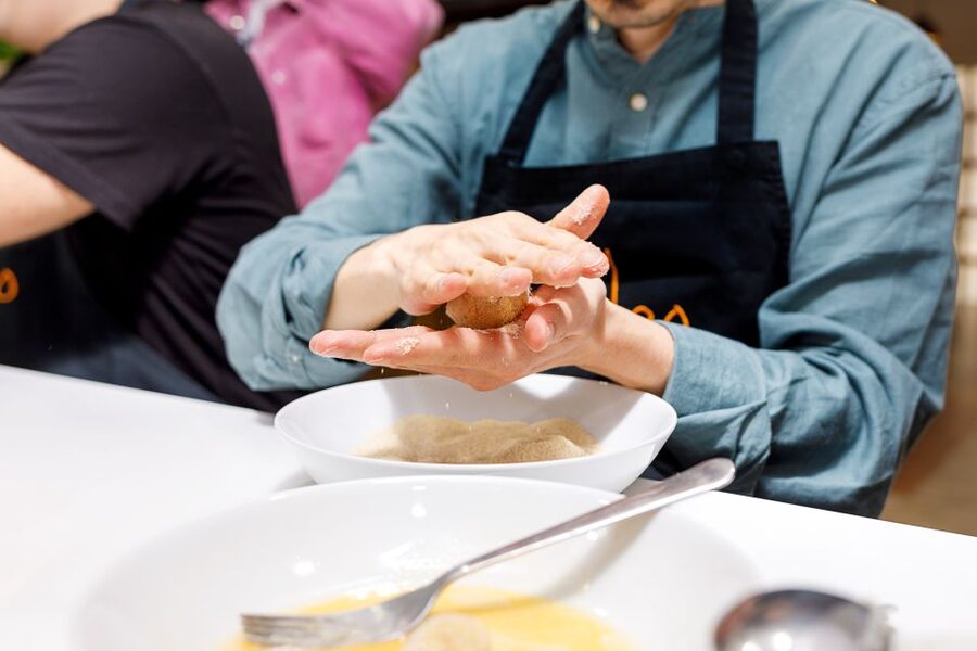 Madrid: Tapas & Paella Cooking Class with Expert Chef - English/Spanish instruction, and the small-group advantage