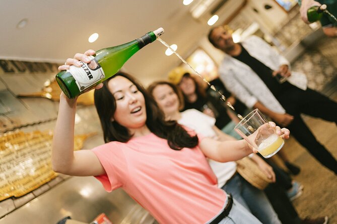 Madrid Tapas & Taverns Small Group Food & History Tour - Your night at a glance (timing and flow)
