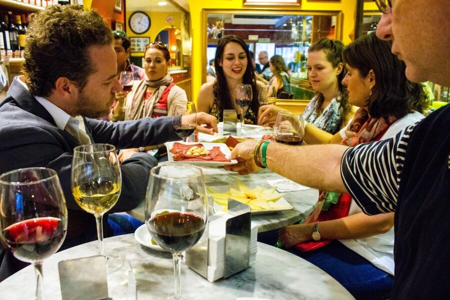 Madrid: Tapas & Wine Tasting Tour with Local Guide - Key takeaways before you go