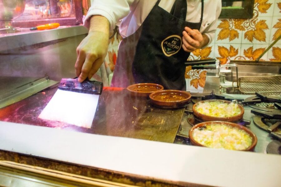 Madrid: Tapas & Wine Tasting Tour with Local Guide - What you’ll actually eat: 12 tapas, not tiny snacks
