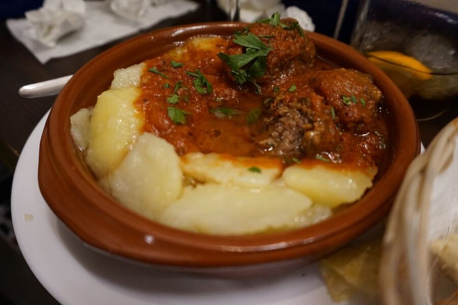 Malaga: Flamenco, Tapas, and Wine Tour - Meeting Point at Alameda Principal and the Historic First Winery Stop