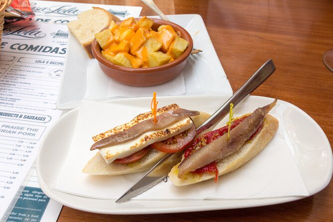 Malaga Food Tour: Tapas, Drinks and Delights with a Local - Vegetarian Options and Allergy Reality Check