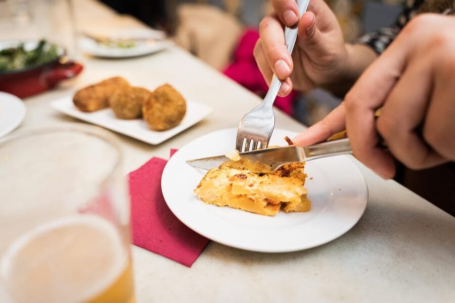 Malaga: Food Tour with Local Guide, Tapas, and Drinks - Comfort Bites: Meatballs in Tomato Sauce and Russian Salad