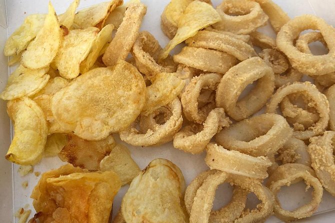 Malaga Market Food Tour: Tapas, Drinks, and Local Flavors - Stop 3 near the Picasso Museum area: wine/beer with tapas you can’t skip