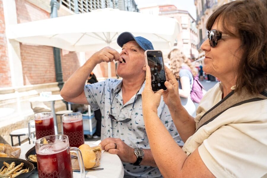 Malaga: Taste-of-Spain Walking Food Tour - Price and logistics: is $100 a good deal?