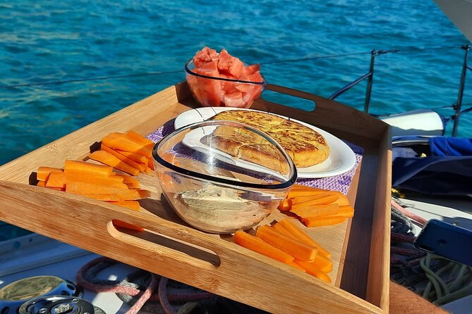 Mallorca Sailing Adventure with Snorkeling, Snacks & Drinks - Where you meet (and why parking can make or break your start)
