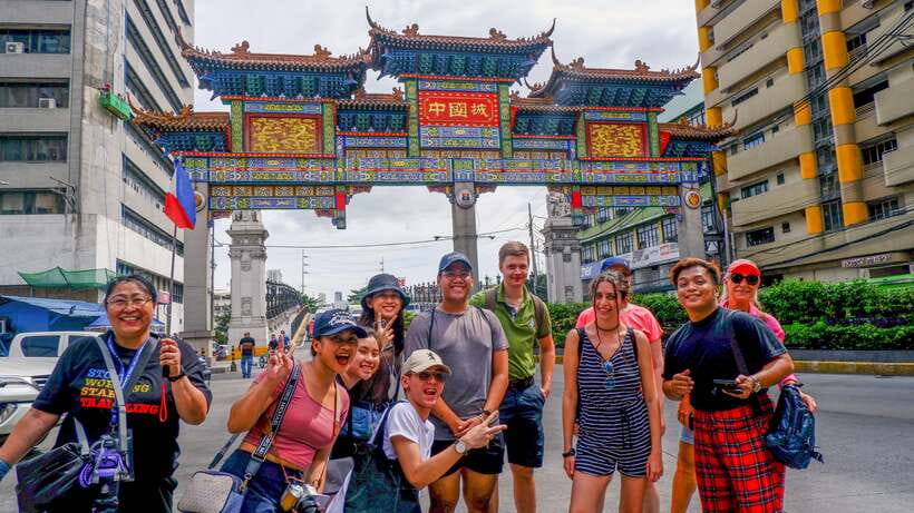 Manila: Sightseeing and Food Walking Tour with Tastings - Key Things You’ll Notice Right Away