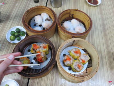 Manila: Sightseeing and Food Walking Tour with Tastings - Quiapo Market: The Streets Where Manila Starts to Make Sense