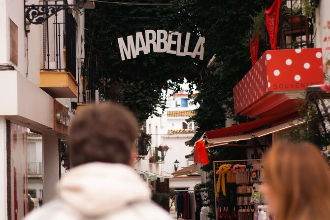 Marbella Old Town: Authentic Tapas Food Tour With Local Guide - Plaza de los Naranjos: the orange-tree center of the Old Town