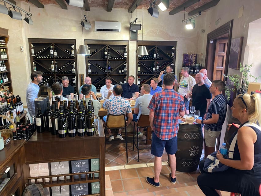 Marbella: Tour of the Old Town with Tapas & Wine - Olive oil tasting: where you learn the most, fast