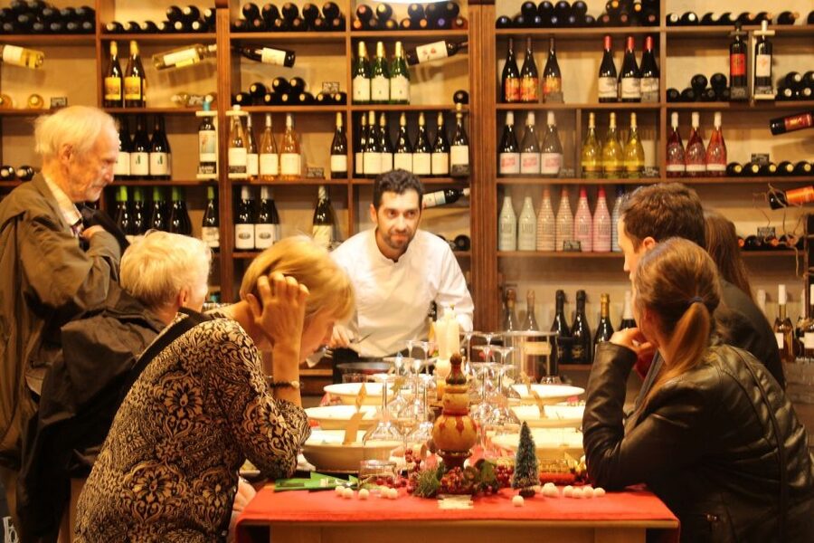 Marbella: Tour of the Old Town with Tapas & Wine - How much walking is involved (and how to pace yourself)