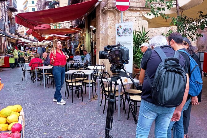 Markets and monuments: walking tour and street food in Palermo - Piazza Olivella, Sant’Ignazio, and the museum stop