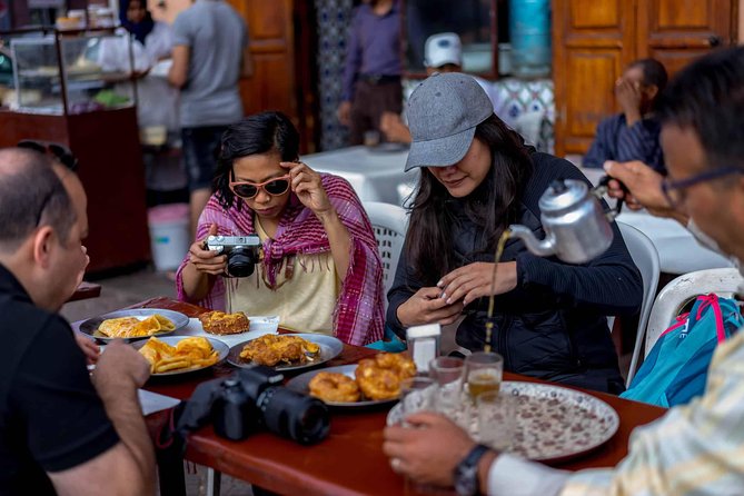Marrakech Food Tour - Souks and Alleyways: How the Guide Gets You Through the Medina Maze