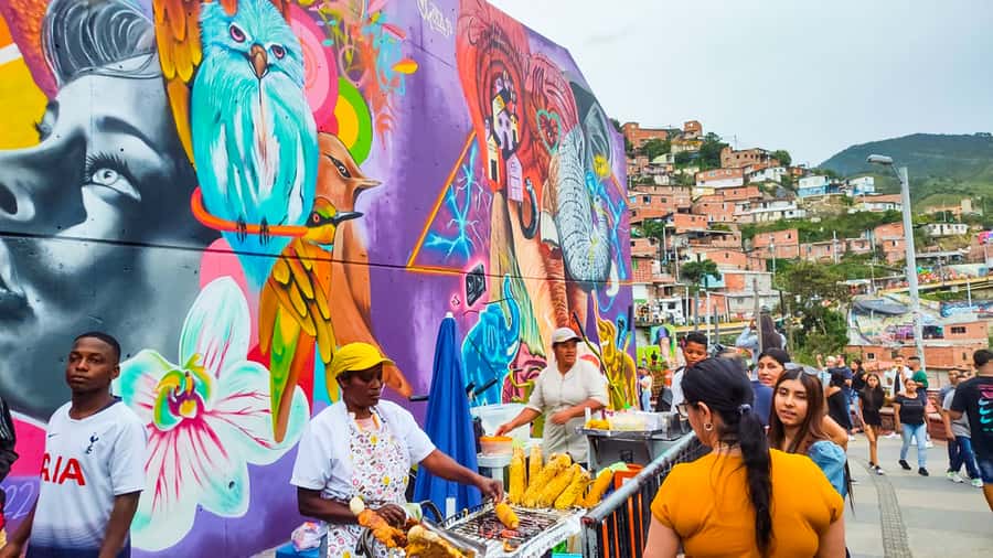 Medellin: Comuna 13 Graffiti Tour, Cable Car & Street Food - Colombian street food: one arepa with cheese and how to think about it
