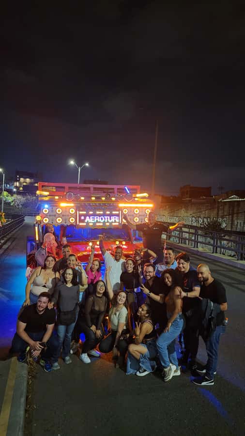 Medellin: Party Bus with DJ & Street Food Tastings - Meeting in El Poblado: find Aeroturex and start easy