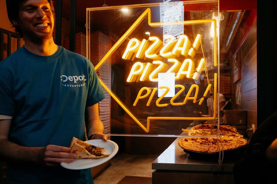 Melbourne: Guided Night-Time Food Walking Tour - The real value: $131 for a guided full meal on foot