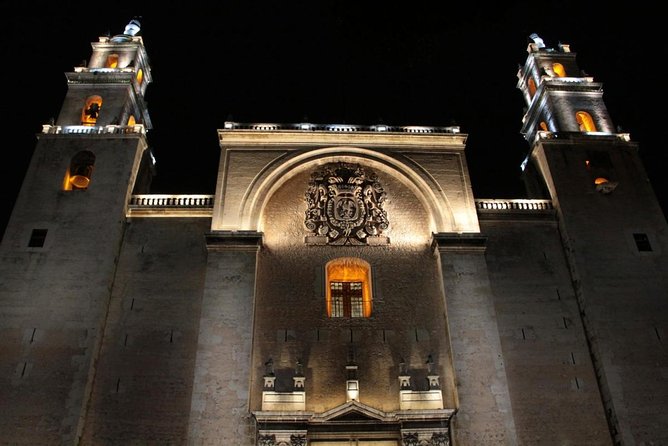 Merida Street Food Walking Tour - Stop 1: San Ildefonso Cathedral Area Stops the Tour From Feeling Like a Food Line