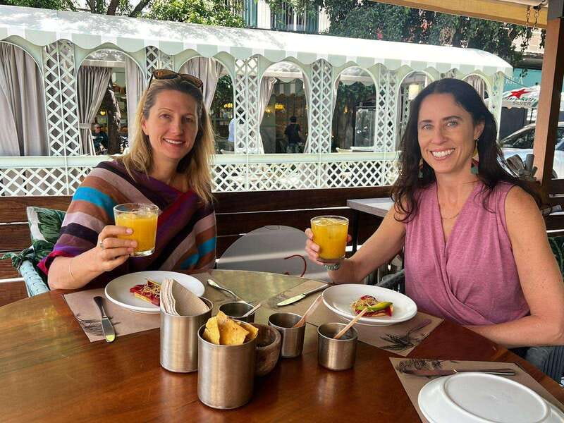 Mexico City: 3–Hour Polanco Food Tour - Cantina Energy and Tacos: How the Stops Feel Like a Mini Night Out