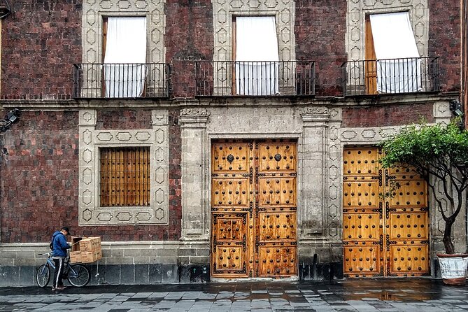Mexico City: Hidden Markets, Street Food & Salsa-Making Tour - Food You’ll Actually Try: Street Classics Plus Atole