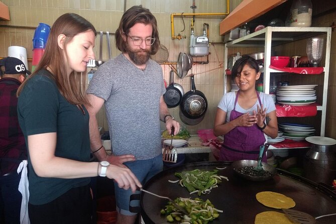 Mexico City: Hidden Markets, Street Food & Salsa-Making Tour - Stop 1 at Mercado Melchor Muzquiz: Murals, History, and Your First Tastings