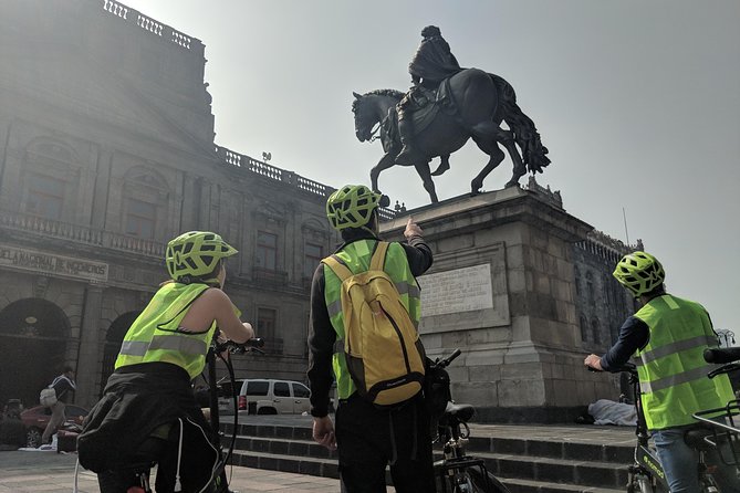 Mexico City Highlights E-Bike Tour With Foodie Stops - Price Value at $52: What You’re Actually Paying For