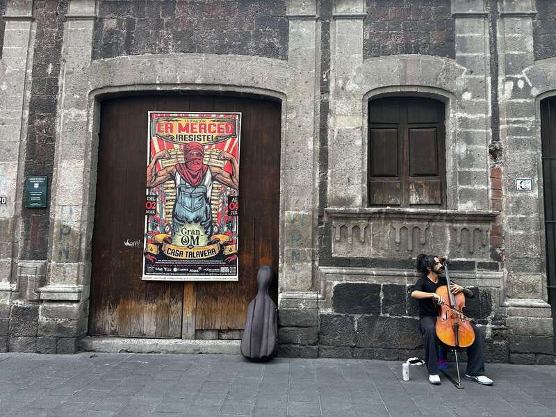 Mexico City: Old Town Food Tour of 7 Tastings & Secret Dish - Where You Meet in Centro Histórico (and How Not to Miss the Group)