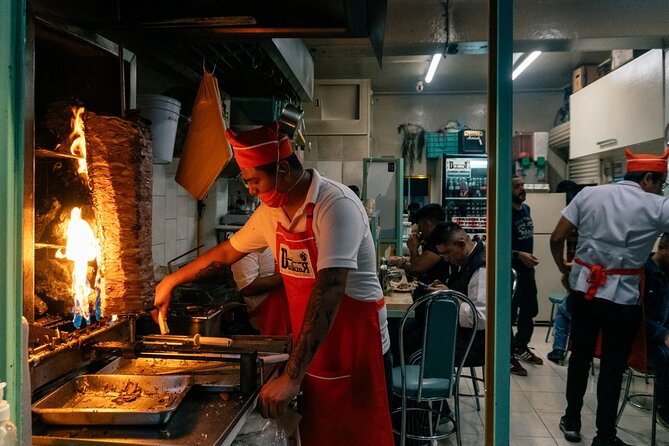 Mexico Private Food Tour With Locals Including 10 Tastings - Torre Latinoamericana Start: Easy Access, Real Downtown Vibes