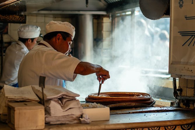 Mexico Private Food Tour With Locals Including 10 Tastings - What You’ll Actually Taste: Tacos, Pastries, and Drinks