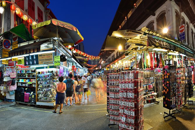 Michelin Premium Food Tour with Hawker Centre & Chinatown Tour - What the tastings feel like (and why “premium” can be a matter of expectations)