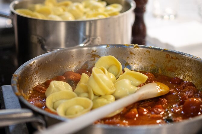 Milan Culinary Experience: Pasta & Gelato or Tiramisù Class - Lunch with unlimited wine: when to eat what you made