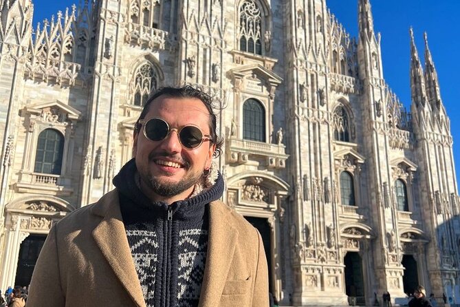 Milan Private Walking Tasting Tour with Secret Food Tours - Mercatino domenicale di Porta Genova: market tastes and quick orientation