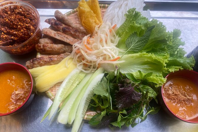 Minh's Unique Street Food Adventure - Meeting at St. Joseph Cathedral: your quick start in the Old Quarter