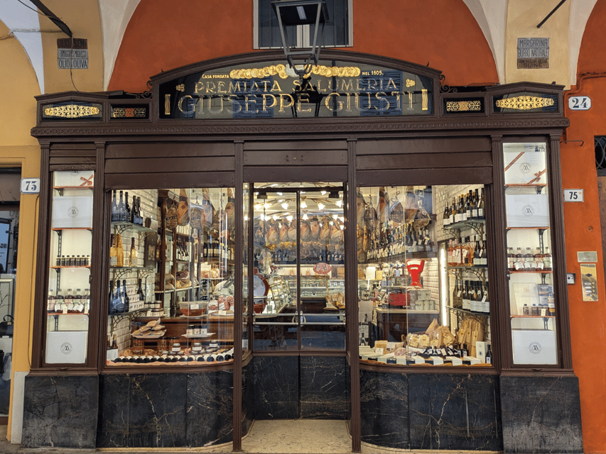 Modena Food Tour: Sightseeing & Taste - Key things to know before you go