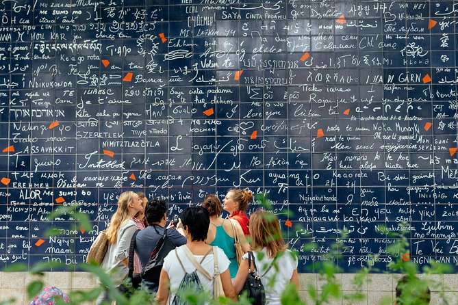 Montmartre Private Food Walking Tour With Locals: The 10 Tastings - The Montmartre hill factor: comfort tips that make or break the day