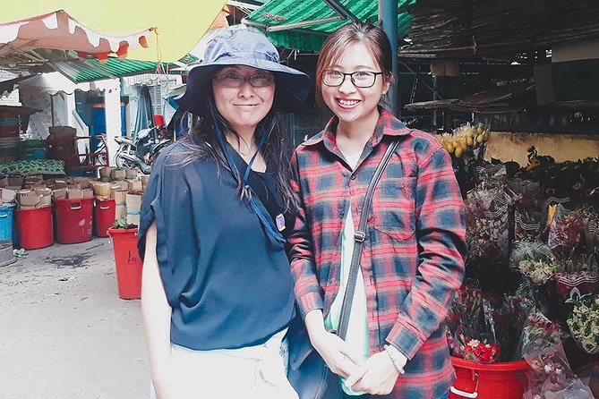 Morning Saigon Unseen+Street Food Tour with Ao Dai Riders Option - Ho Thị Kỷ Flower Market: wholesale color in every direction