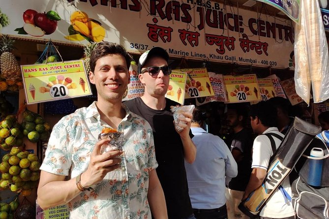 Mumbai Street Food Safari - Taj Icecream in Bohri Mohalla: Haji Tikka meets hand-churned sweets