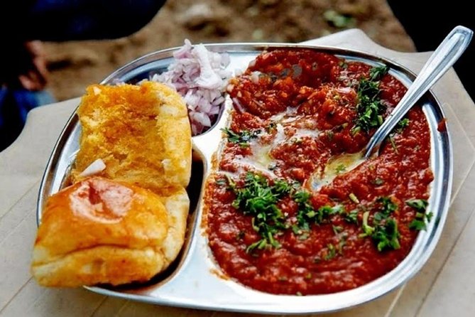 Mumbai Street Food Safari - Chowpatty Beach: the sea-breeze snack reset